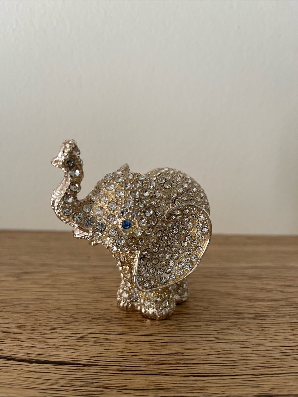 Crystal Rhinestones Elephant Jewellery box - Picture 2 of 7